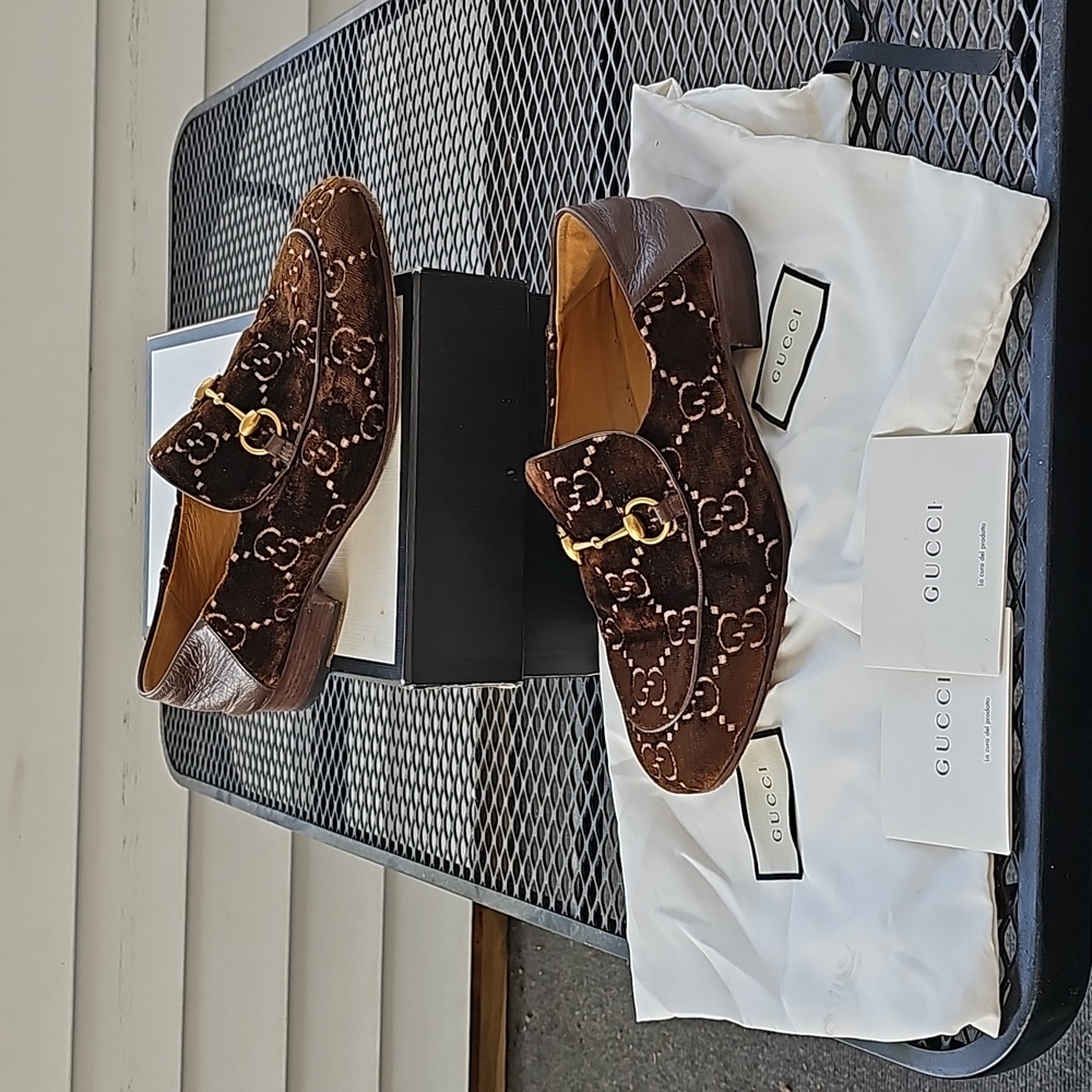 Gucci Jordaan Velvet Loafer Size 9